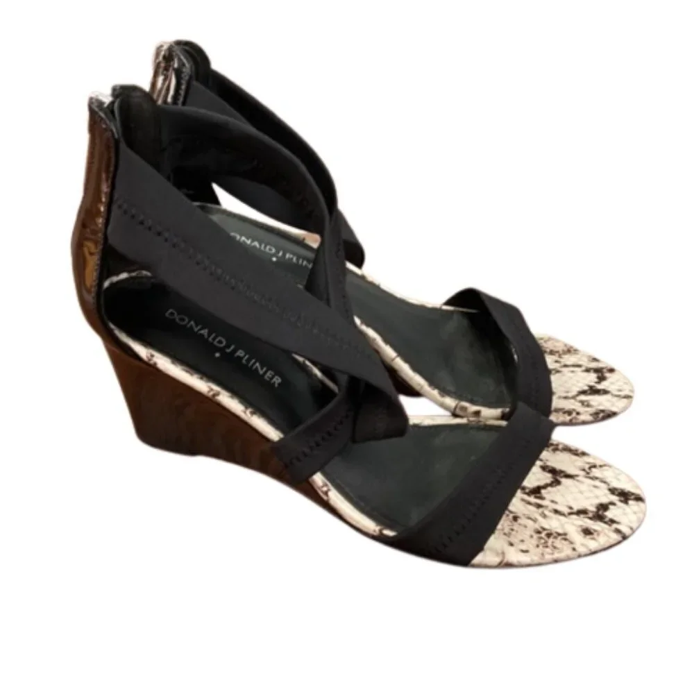 Donald J Pliner Jovia Wedge Cross Strap Sandals Black Size 8
